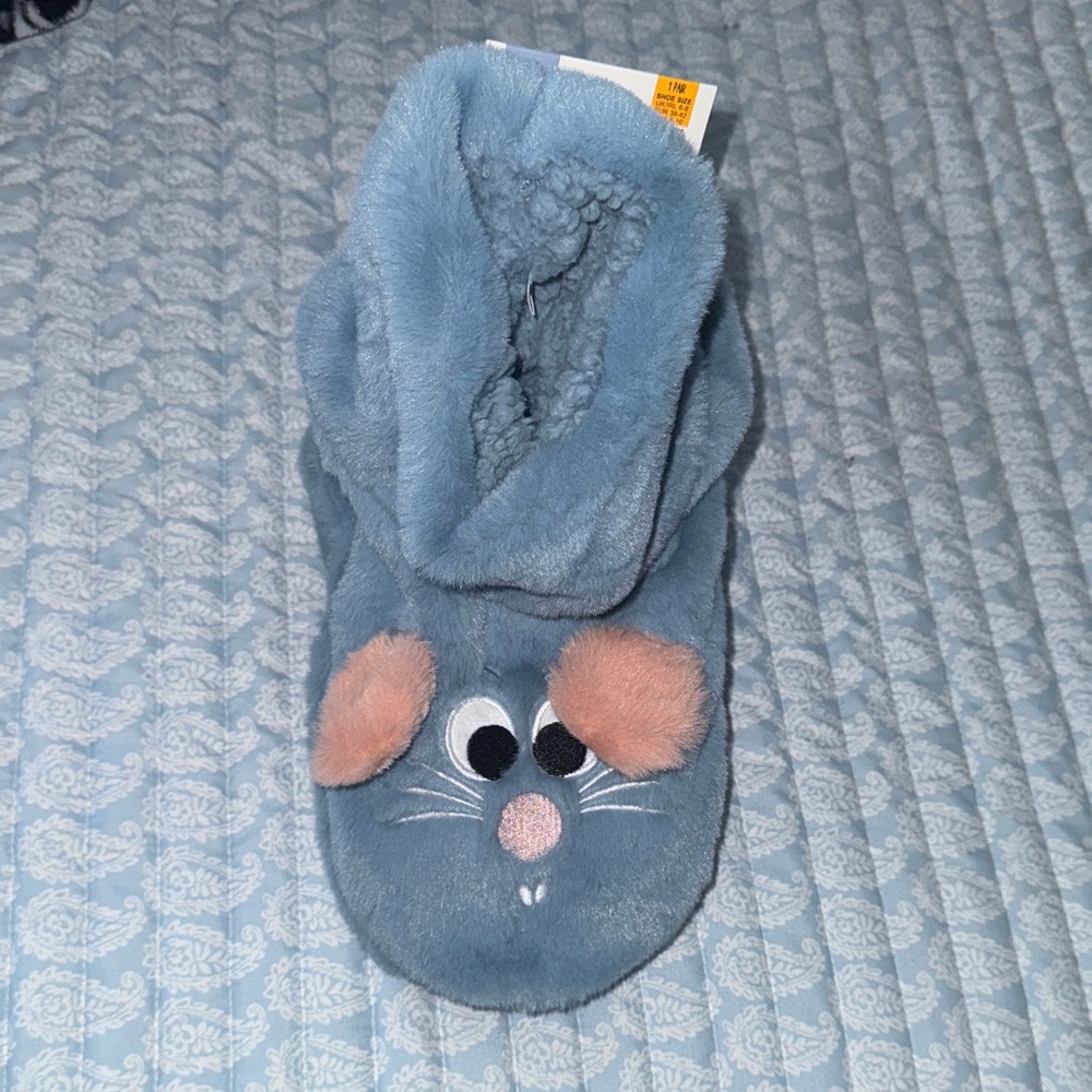 DISNEY REMY FROM RATATOUILLE SLIPPER  SOCKS 8-10